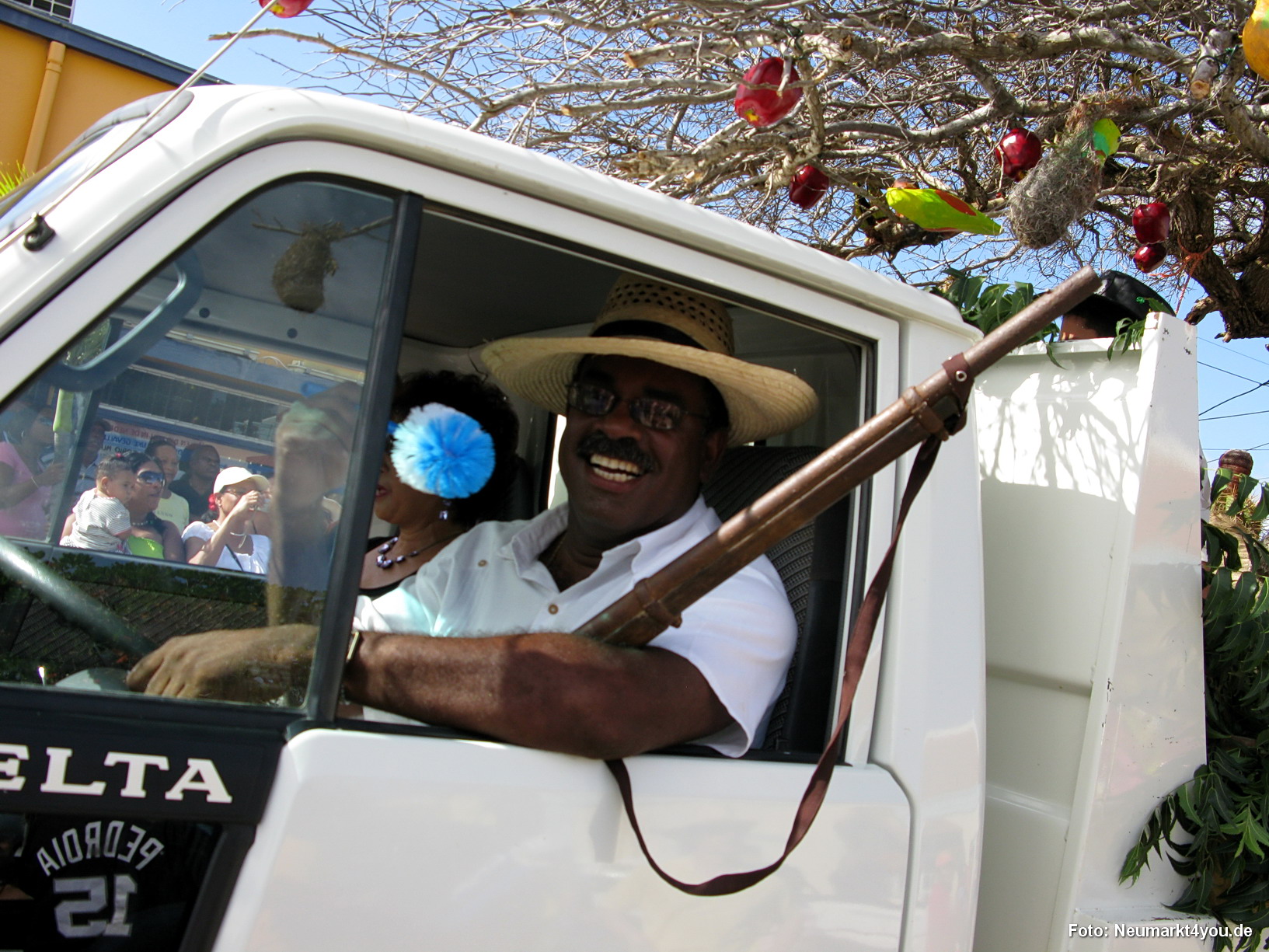 0100 Peter Karneval Bonaire 2009