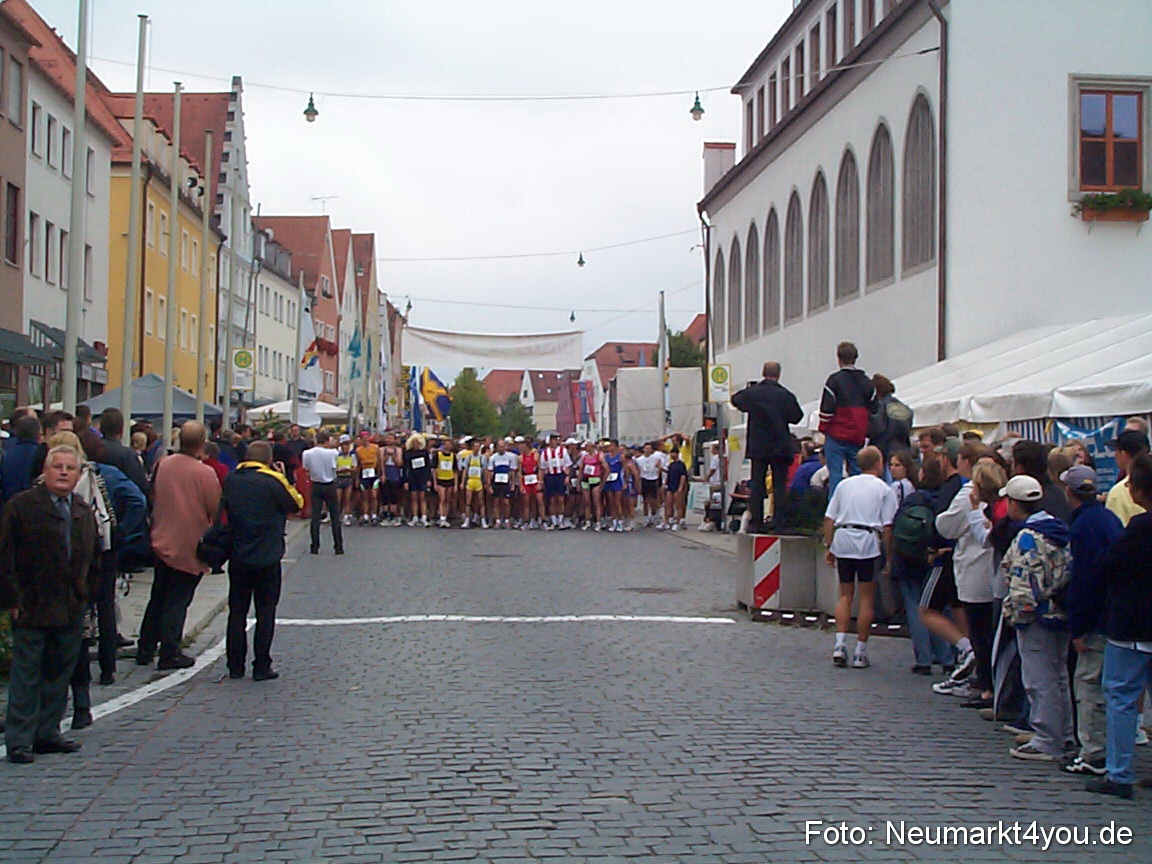 Stadtlauf Neumarkt 030900 0011
