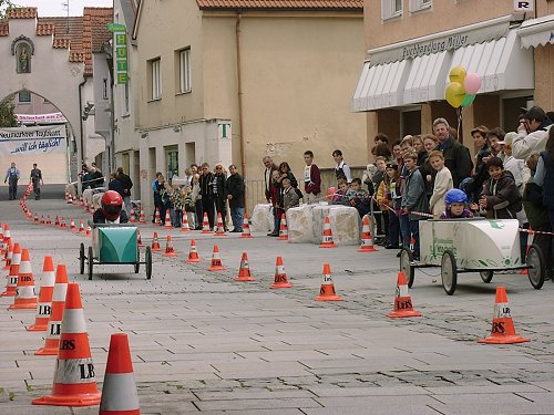 1Seifenkistenrennen 2001 04