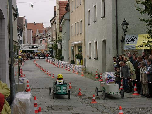 1Seifenkistenrennen 2001 06