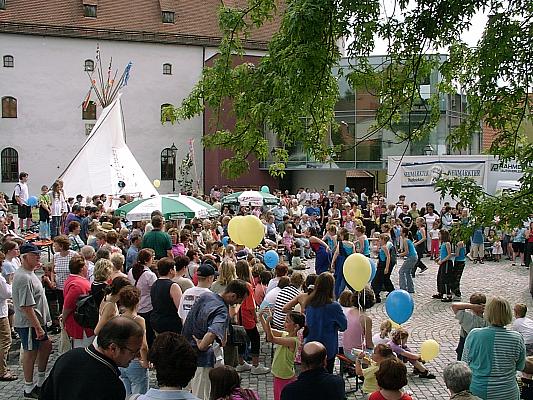 1Kindernachmittag der Nuernberg Nachrichten auf dem Residenzplatz