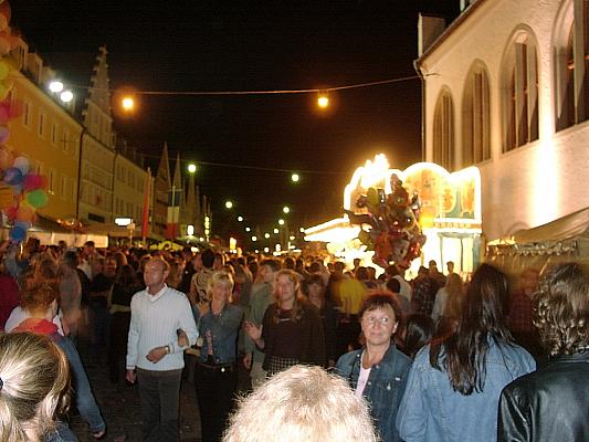 1Rathaus Samstag um 24 Uhr