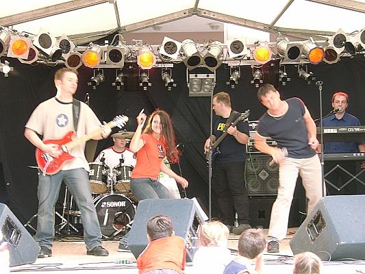 1Unchained auf der Buehne Sparkasse