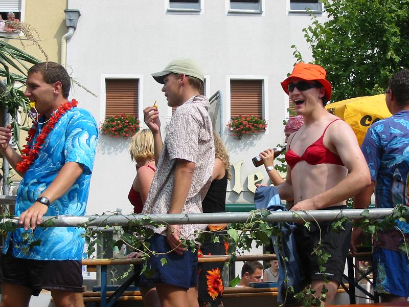 0115 Volksfestzug 110803