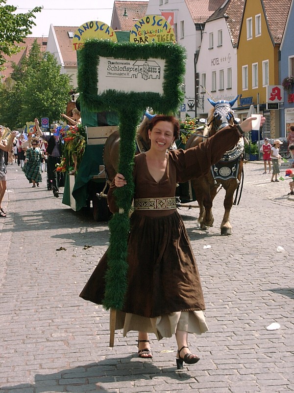 0155 Volksfestzug 110803