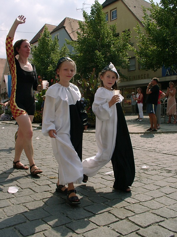 0225 Volksfestzug 110803