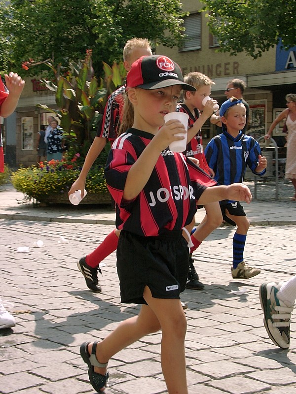 0230 Volksfestzug 110803