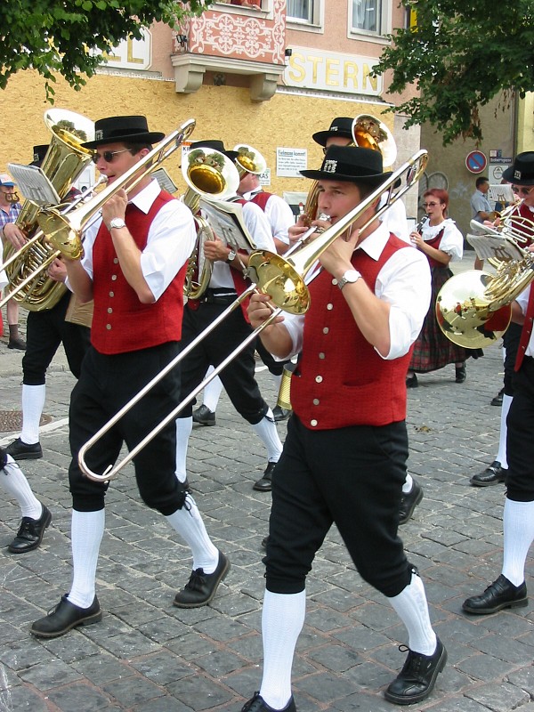 0275 Volksfestzug 110803