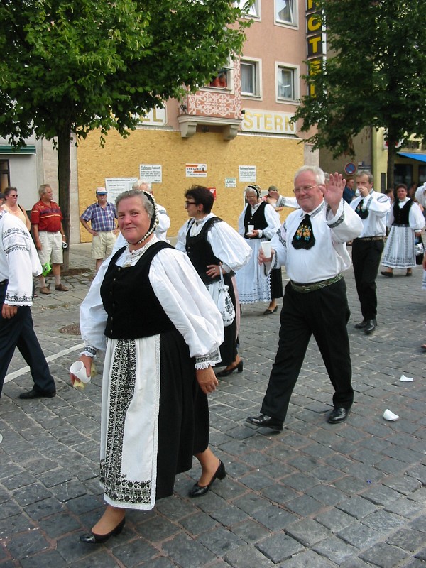 0305 Volksfestzug 110803