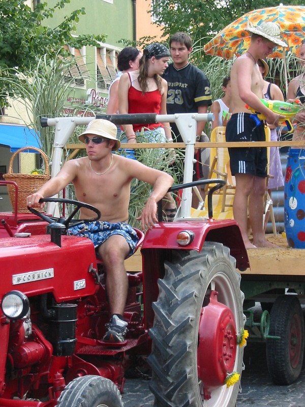 0310 Volksfestzug 110803