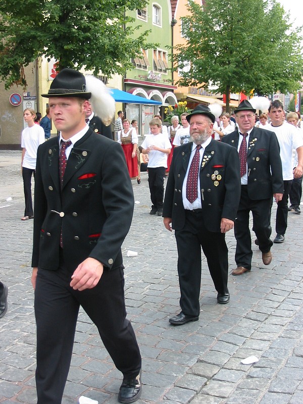 0330 Volksfestzug 110803