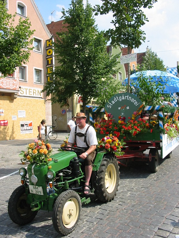 0335 Volksfestzug 110803