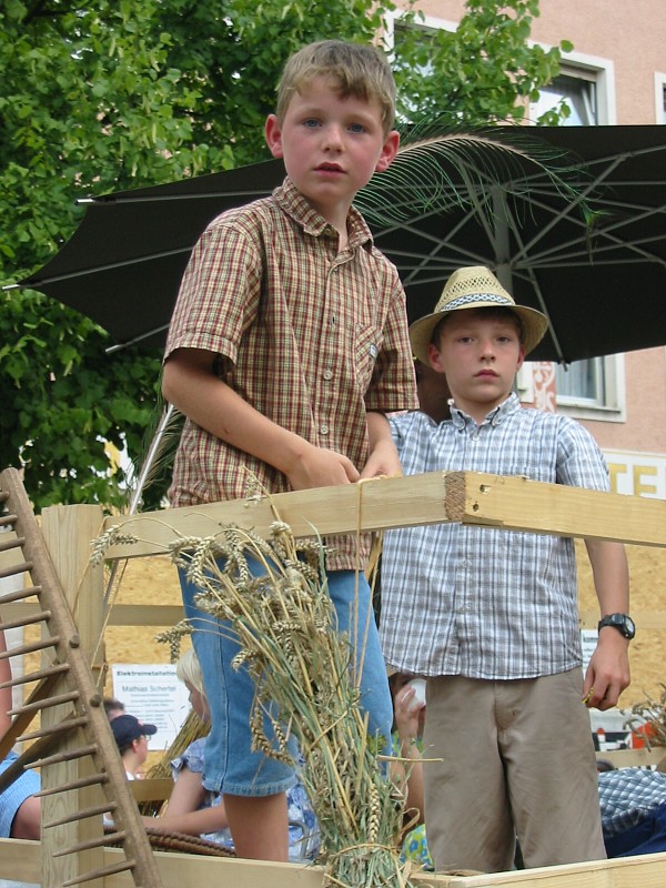 0385 Volksfestzug 110803