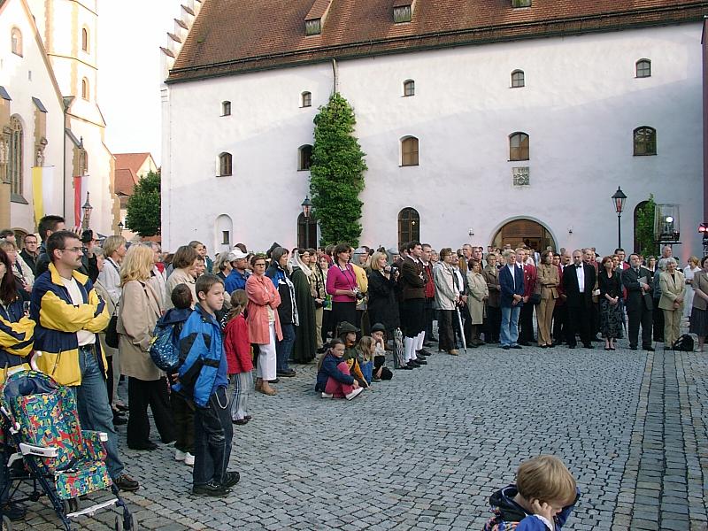 1 Die Eroeffnung 02.jpg