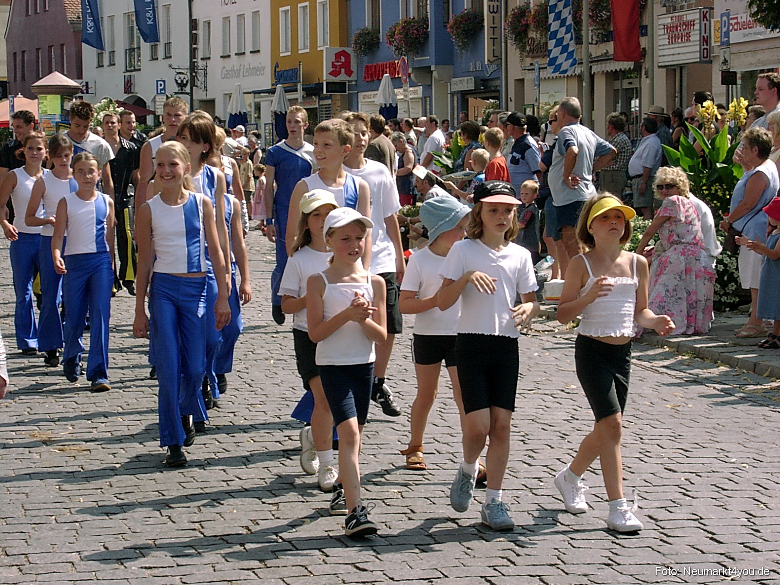 JURA Volksfest Volksfestzug 2004