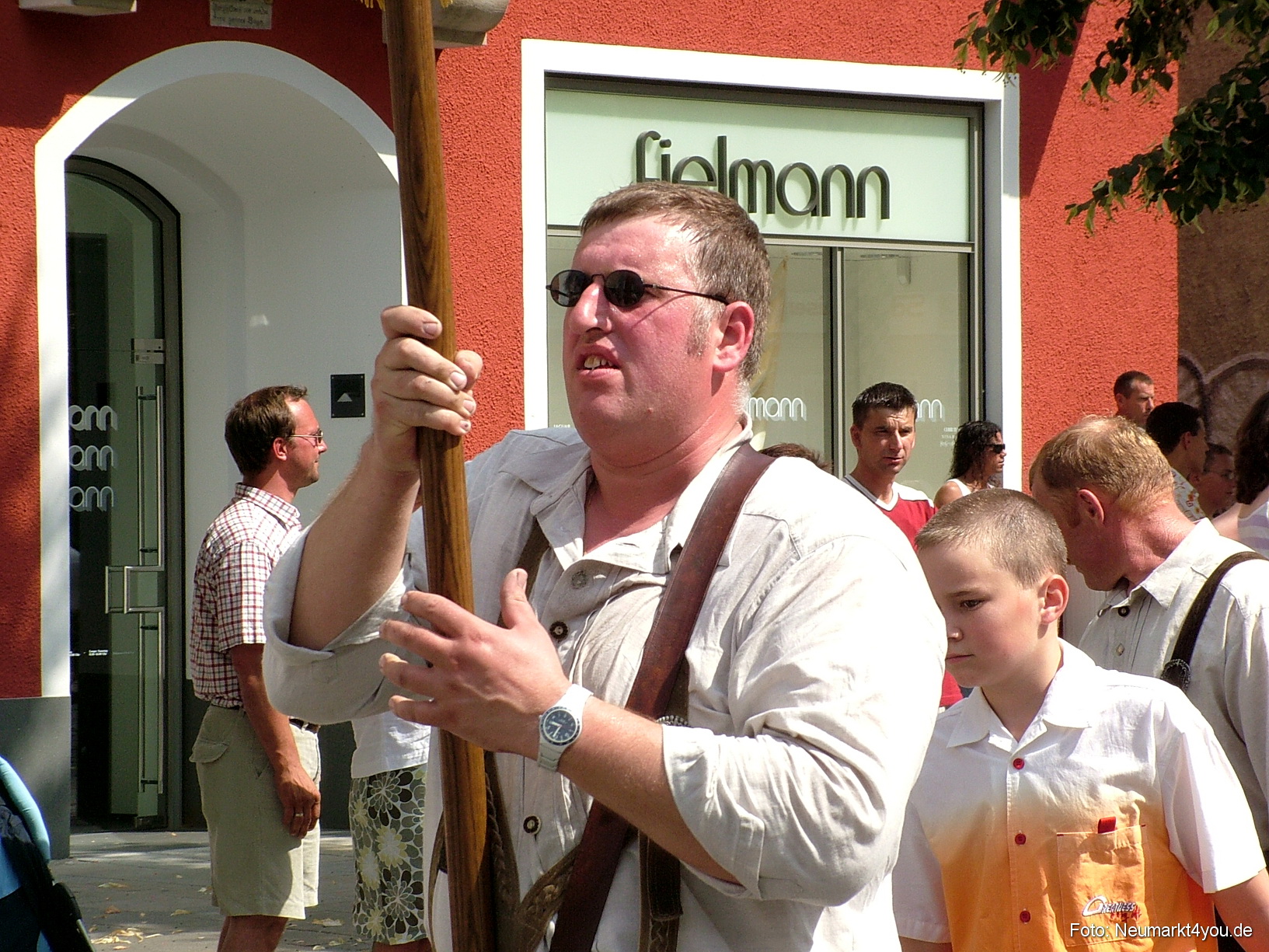 Volksfestzug 2004 128