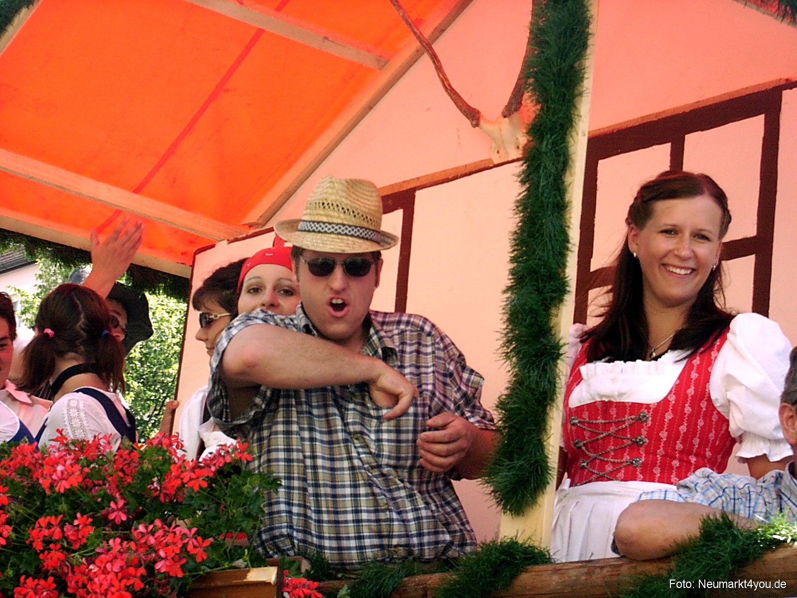 Volksfestzug 2004 13