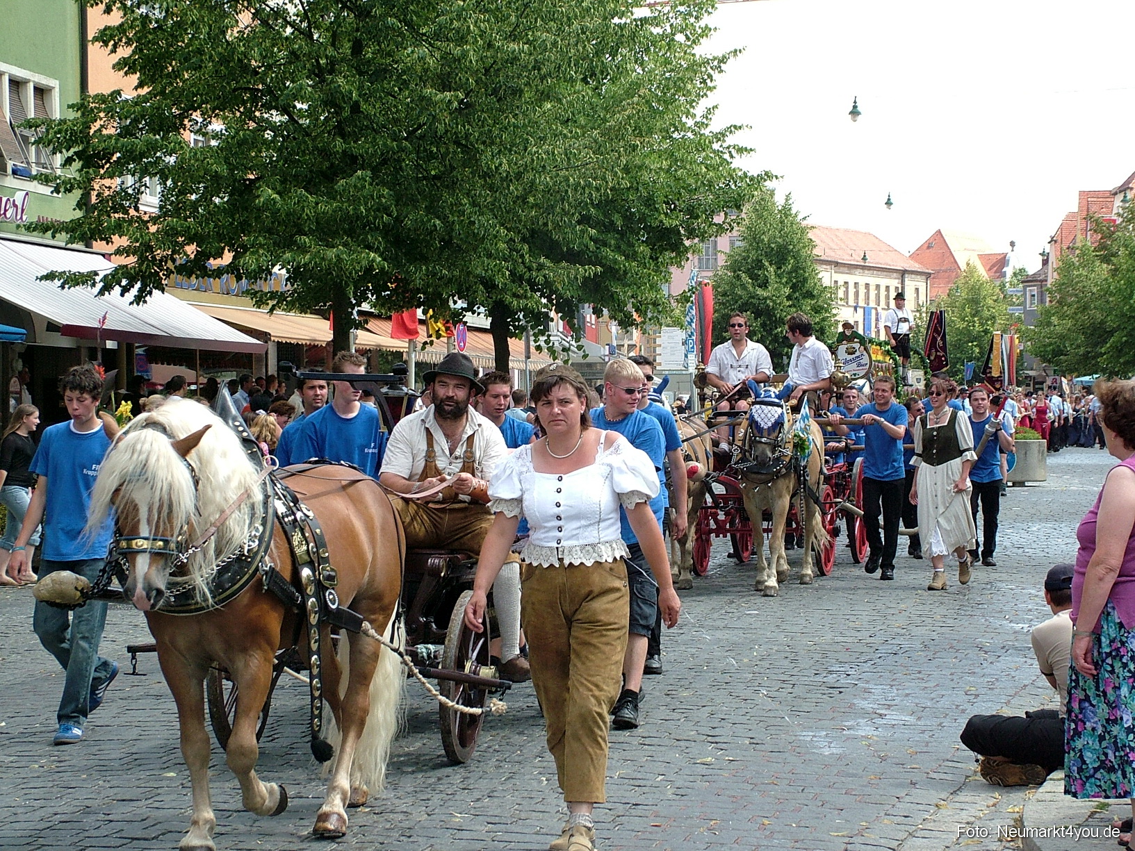 Volksfestzug 2004 139