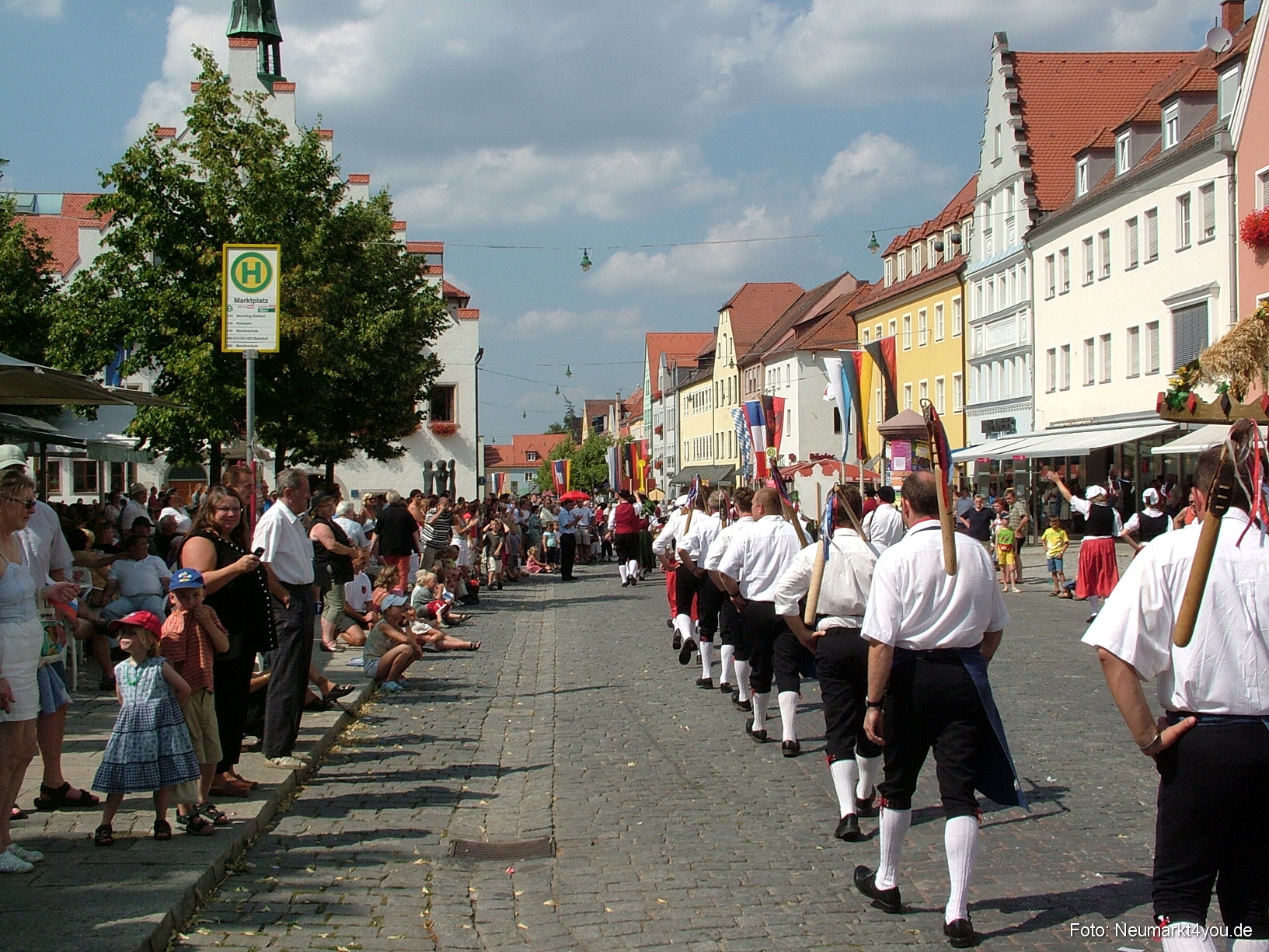 Volksfestzug 2004 156