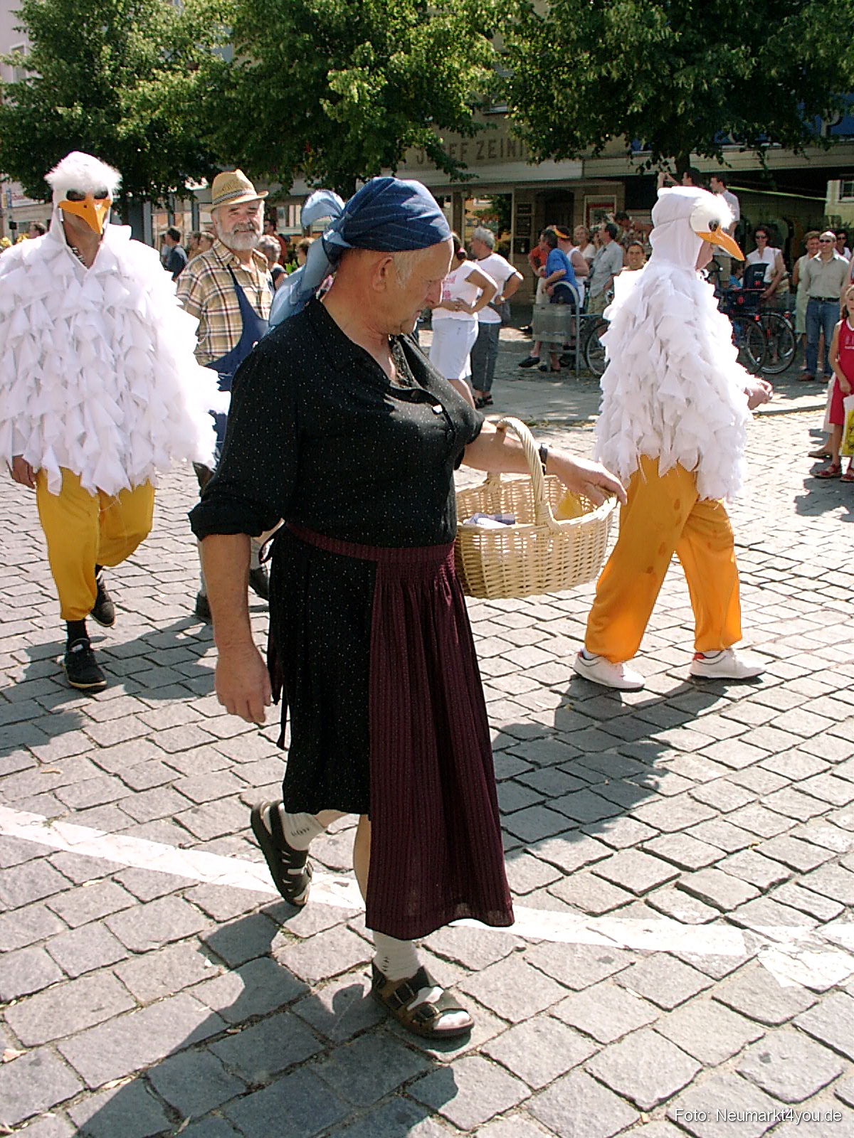 Volksfestzug 2004 16