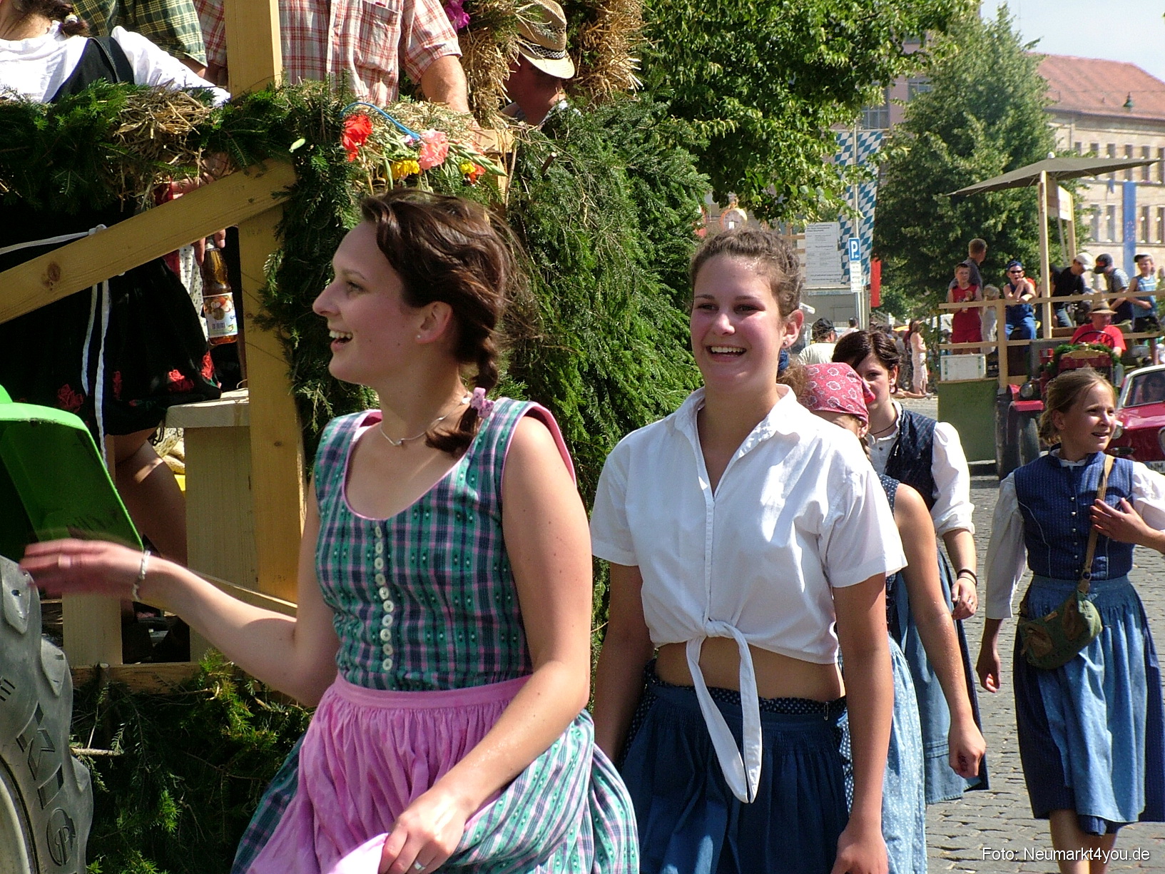 Volksfestzug 2004 168