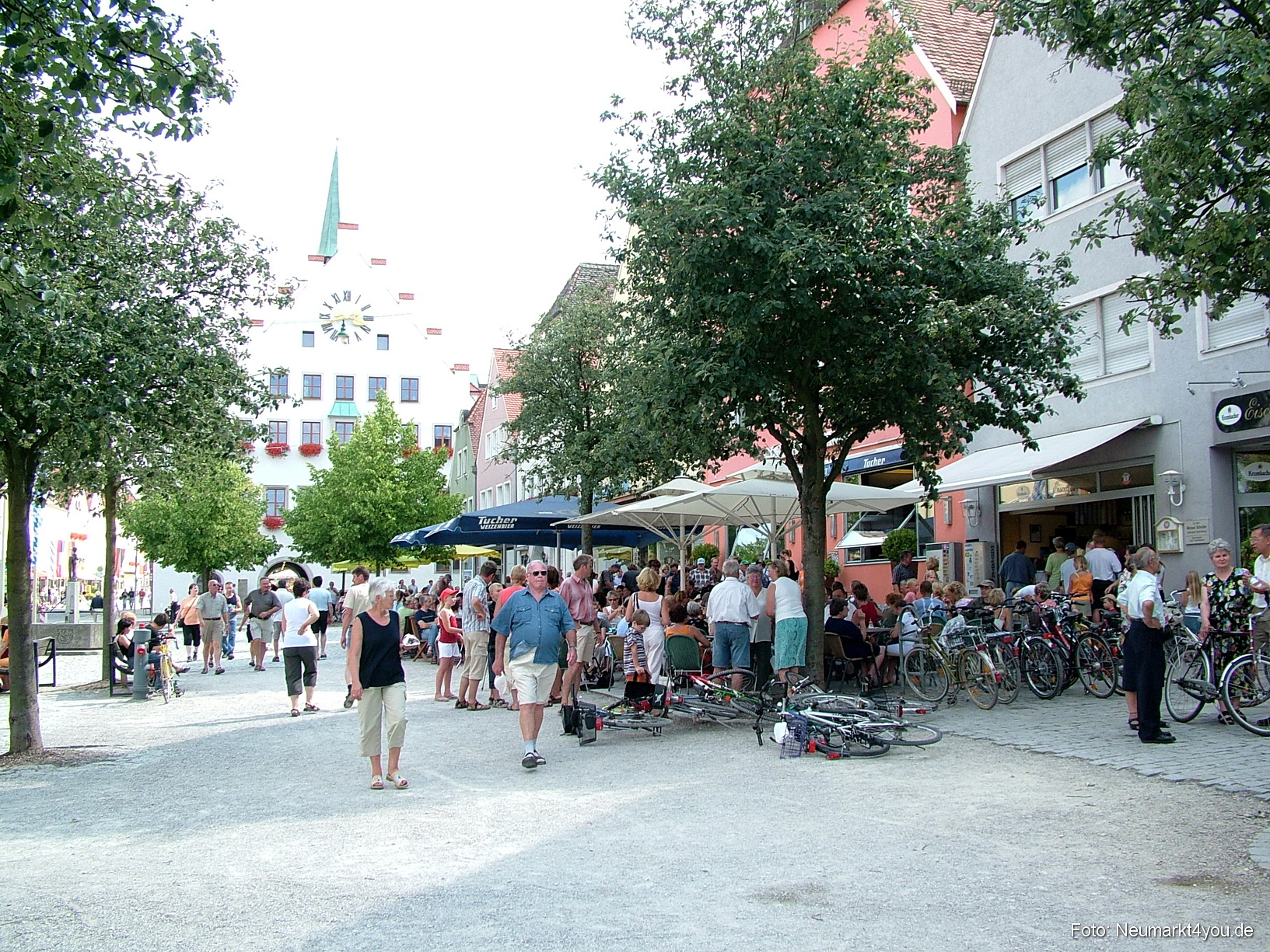 Volksfestzug 2004 178