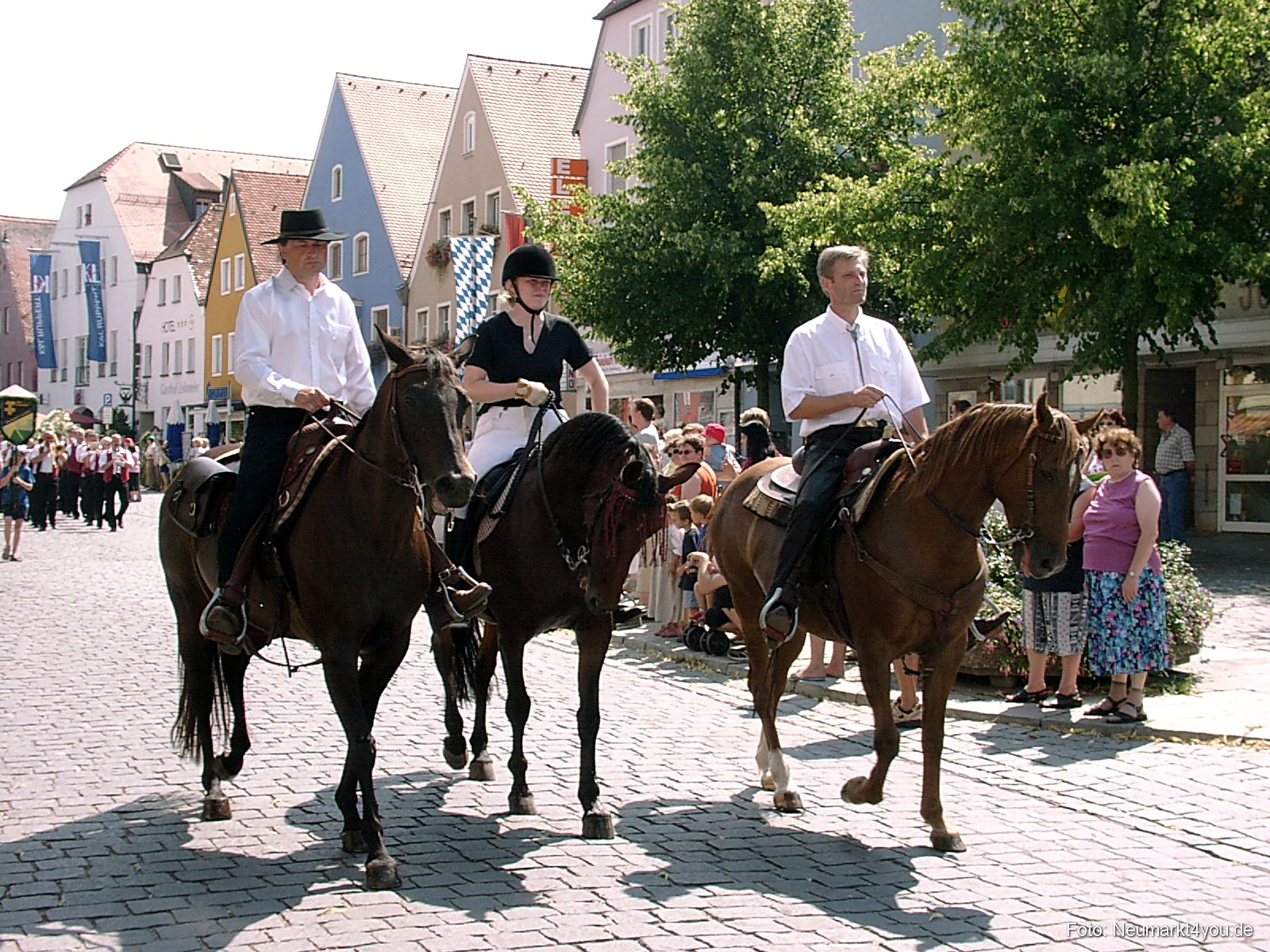 Volksfestzug 2004 187