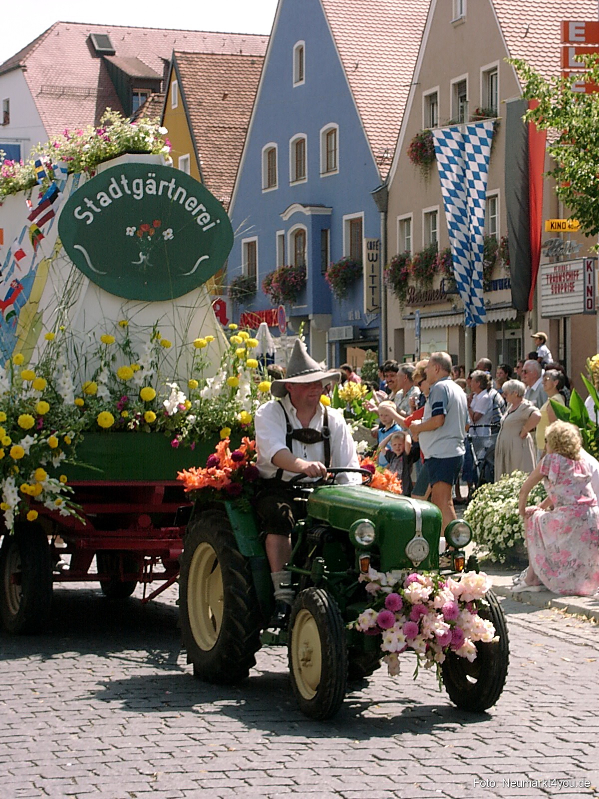 Volksfestzug 2004 202
