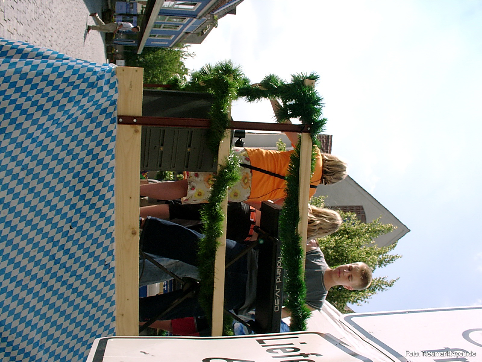 Volksfestzug 2004 206