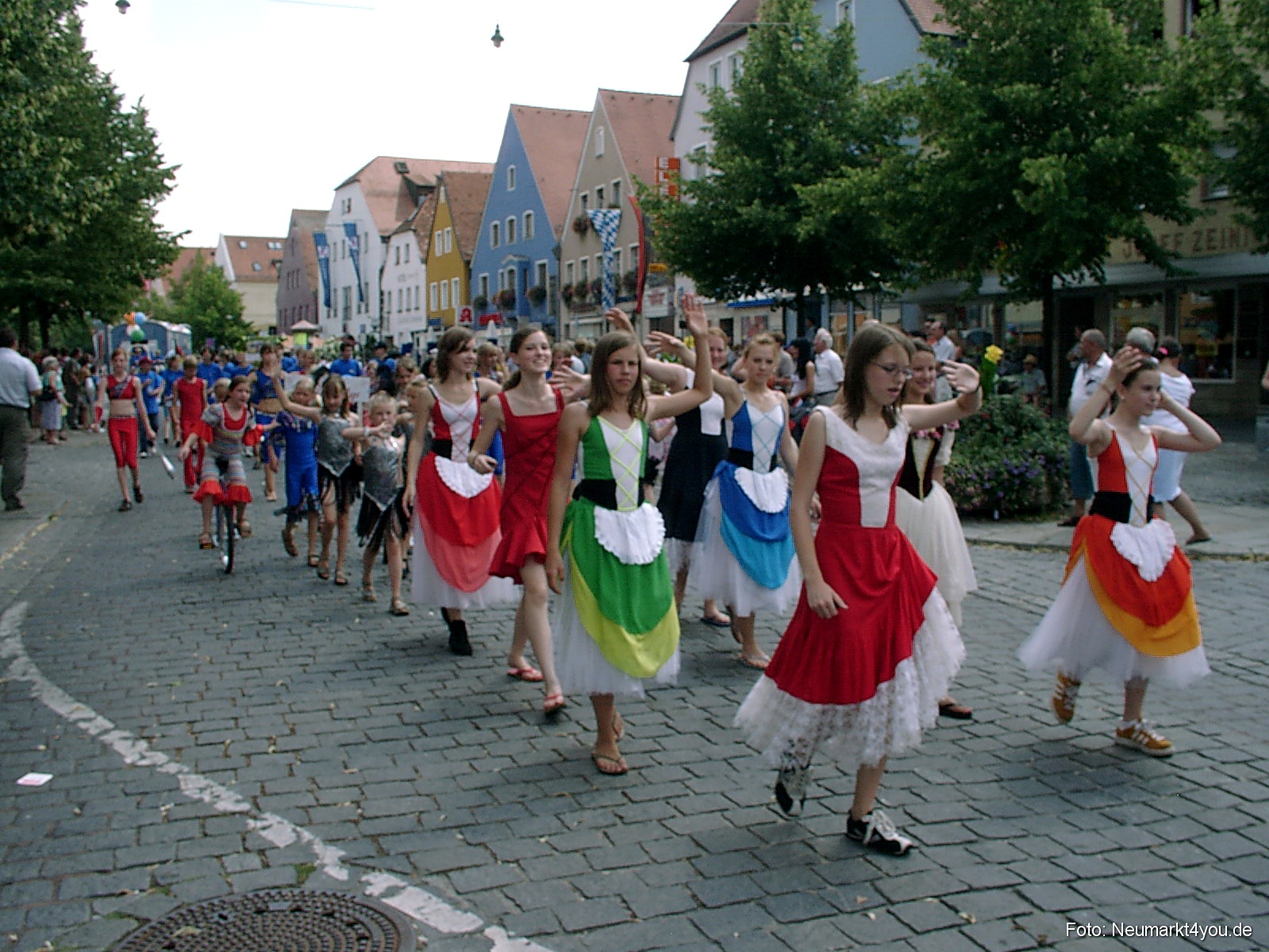 Volksfestzug 2004 228