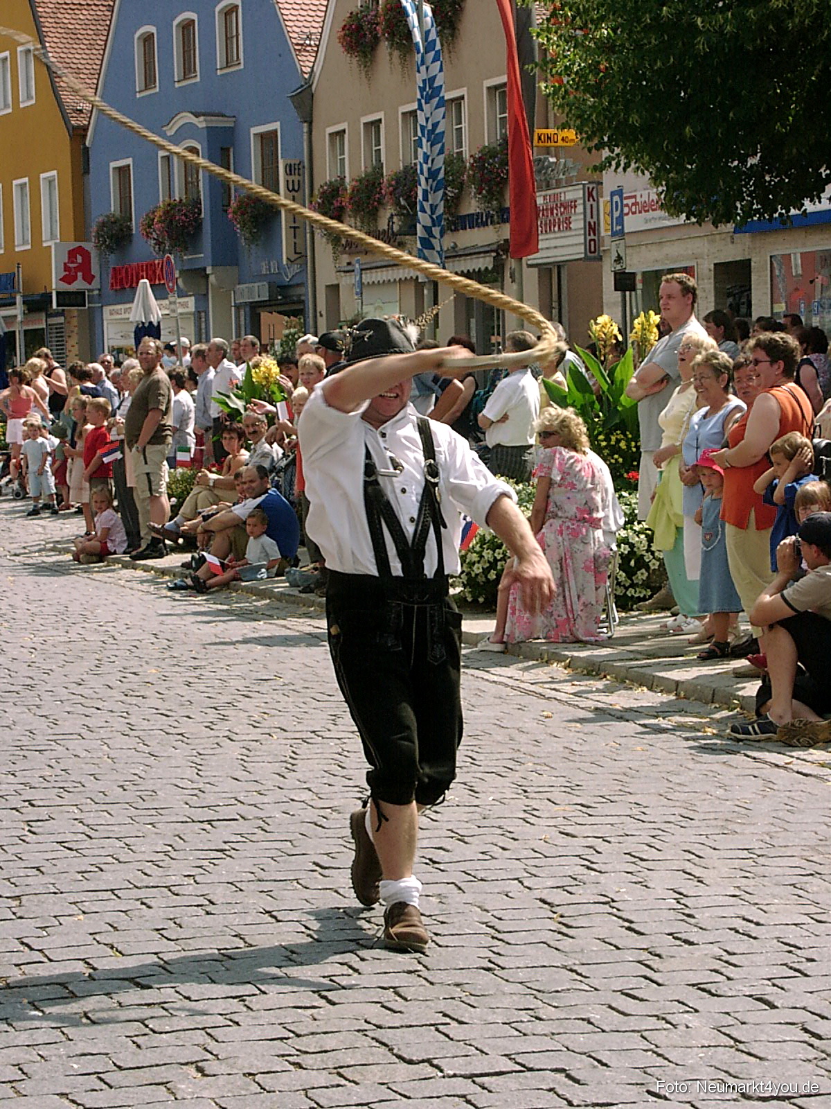 Volksfestzug 2004 25