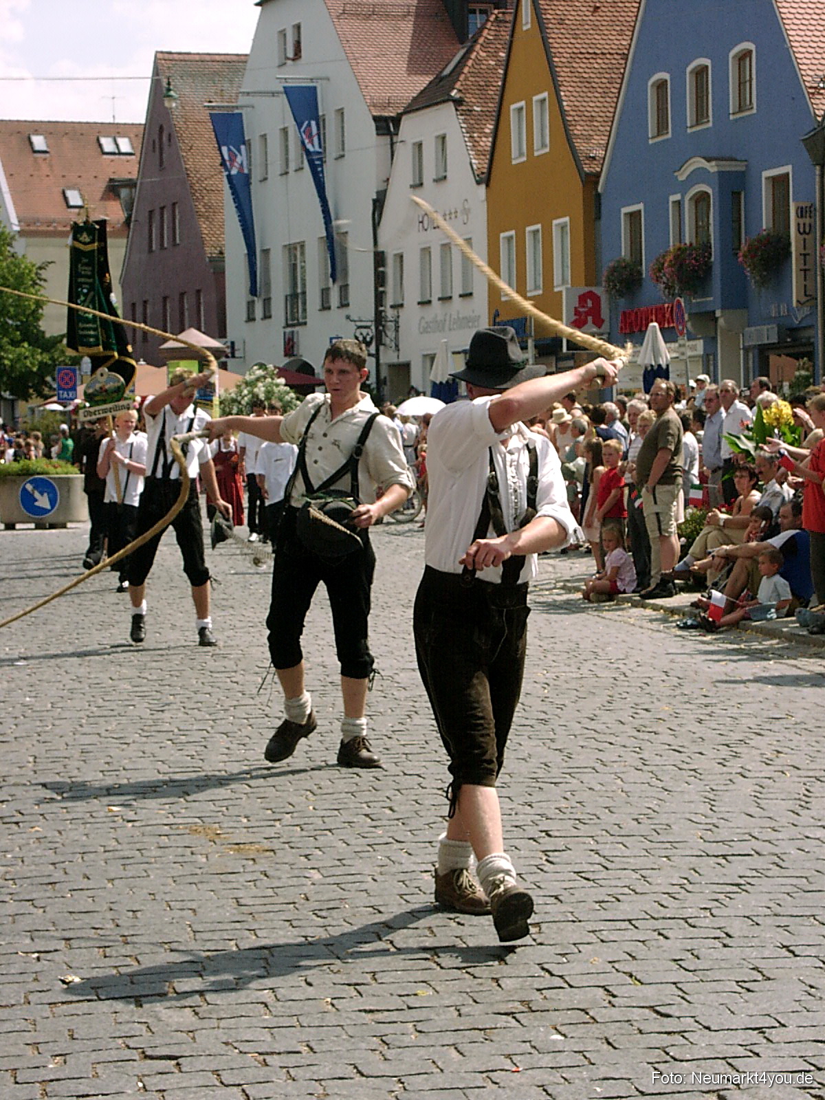 Volksfestzug 2004 26