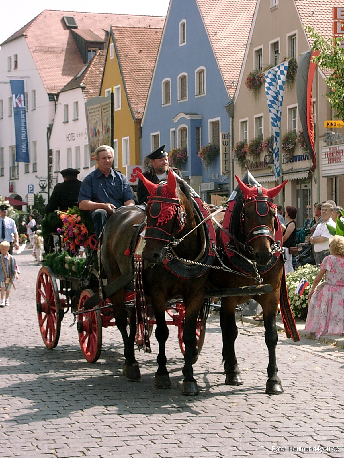 Volksfestzug 2004 32