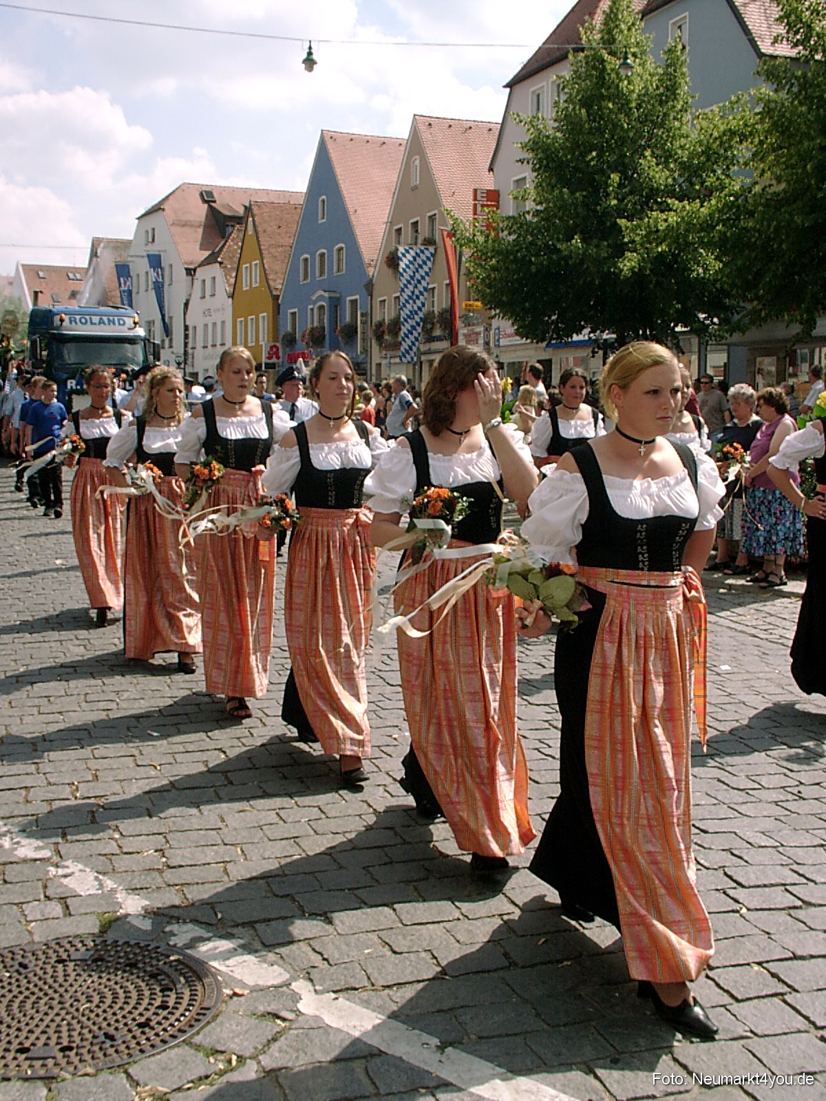 Volksfestzug 2004 35