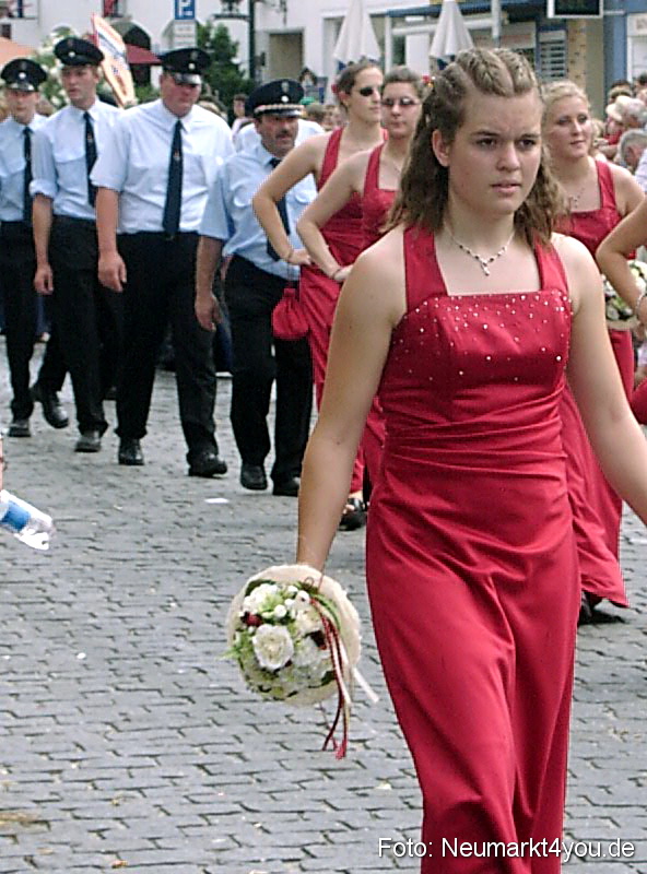 Volksfestzug 2004 39