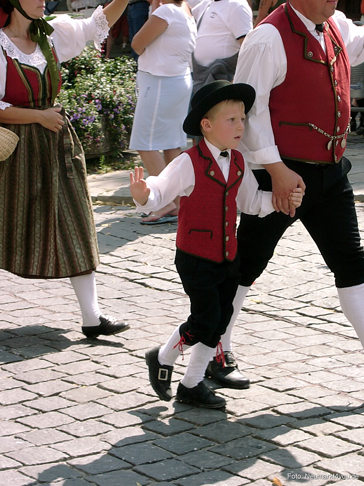 Volksfestzug 2004 54