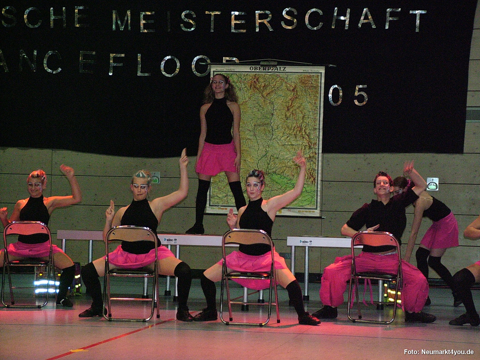 01 015 Danceflor Neumarkt