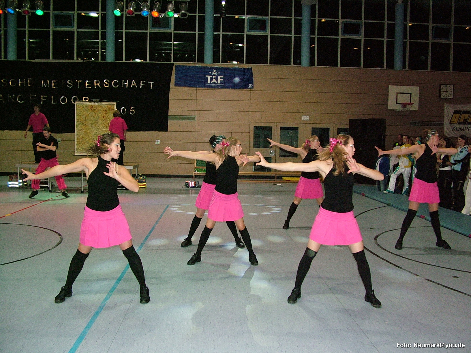 01 023 Danceflor Neumarkt