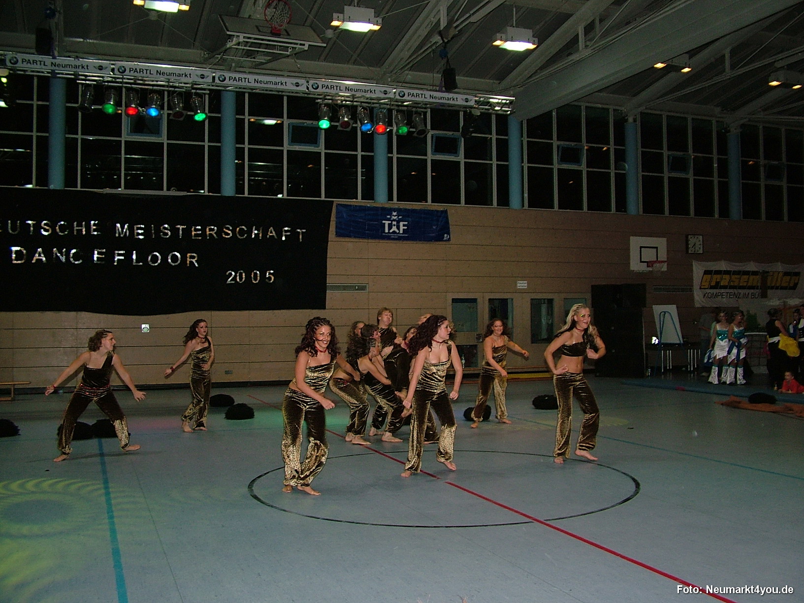 03 003 Danceflor Neumarkt