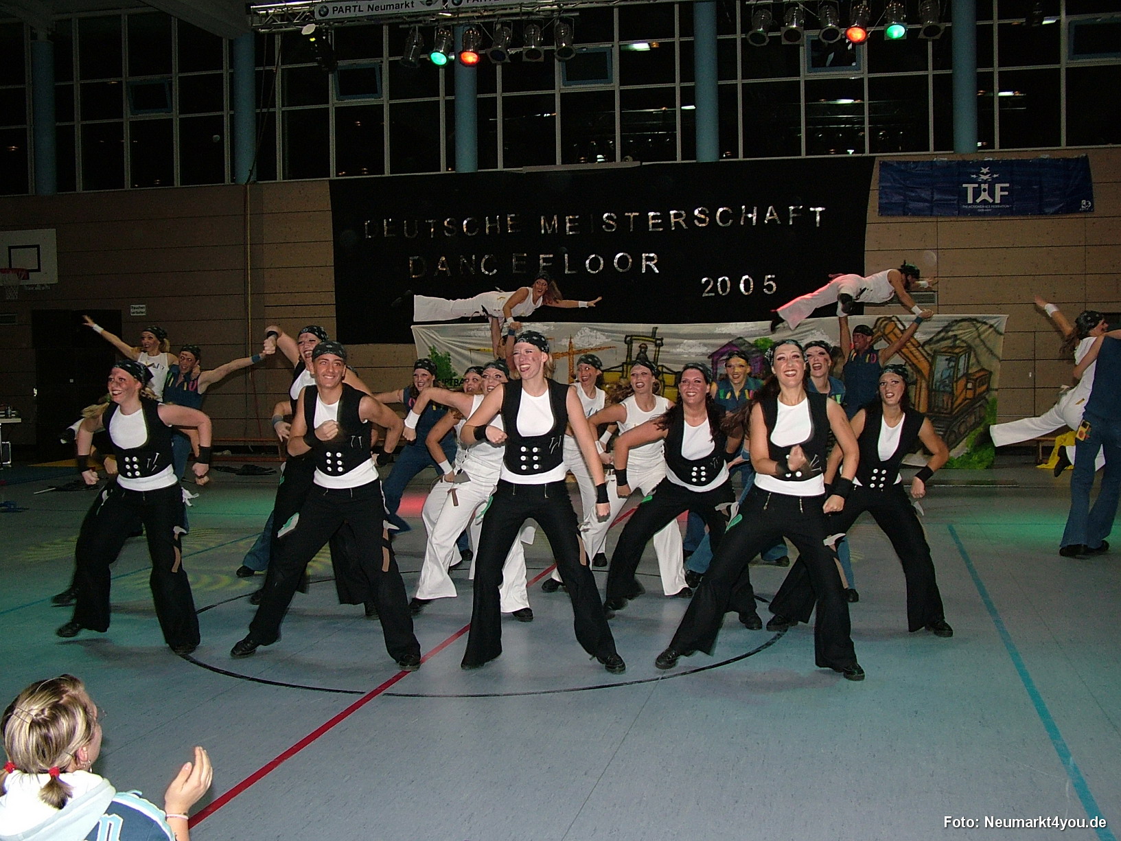 04 005 Danceflor Neumarkt