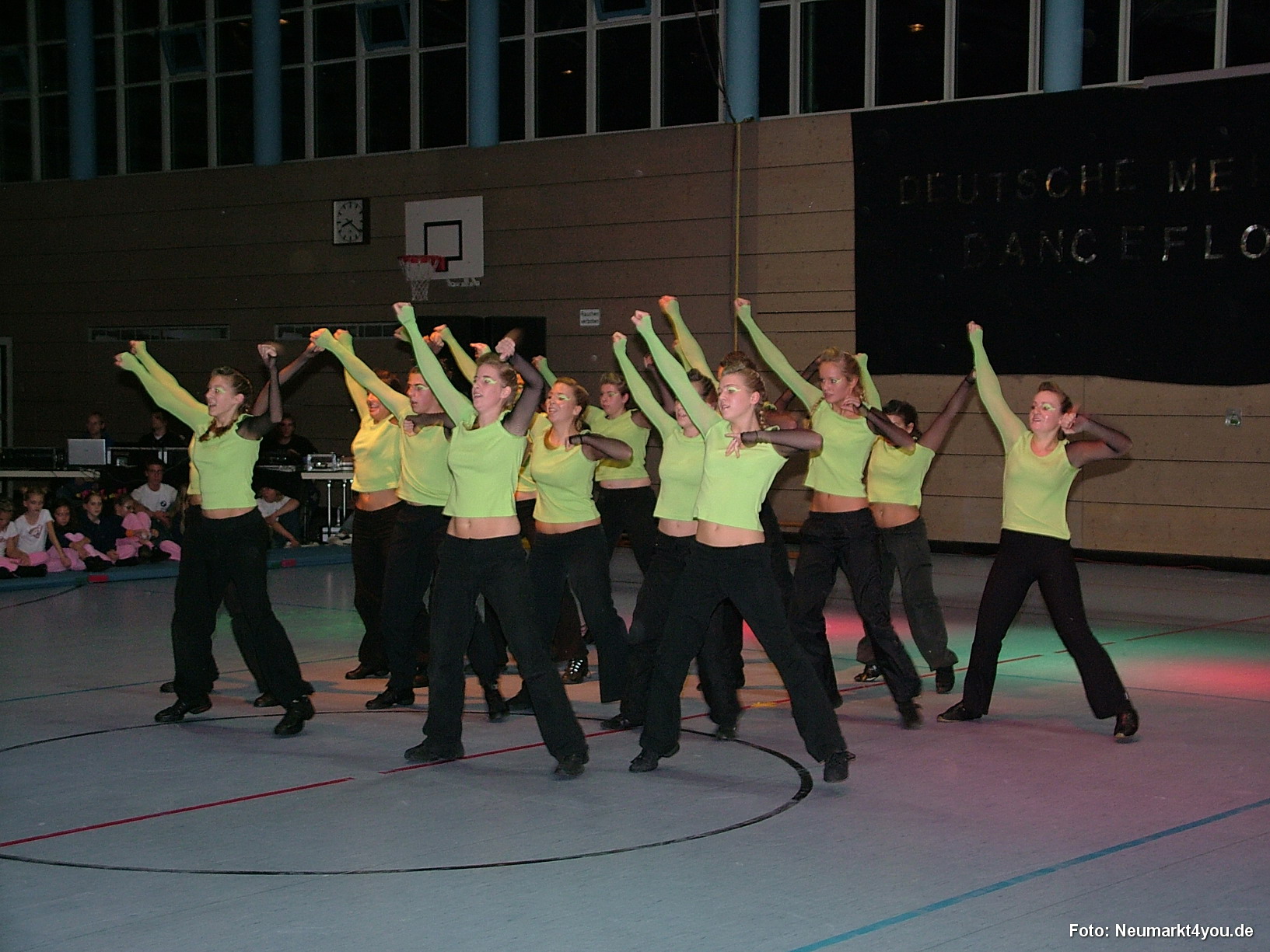 09 004 Danceflor Neumarkt