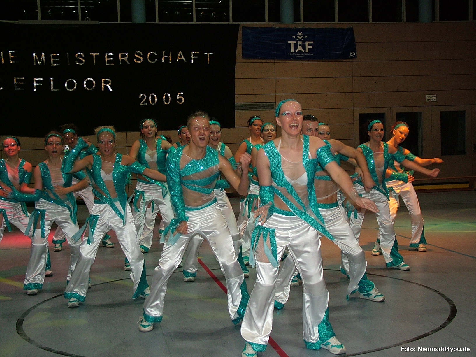 10 005 Danceflor Neumarkt