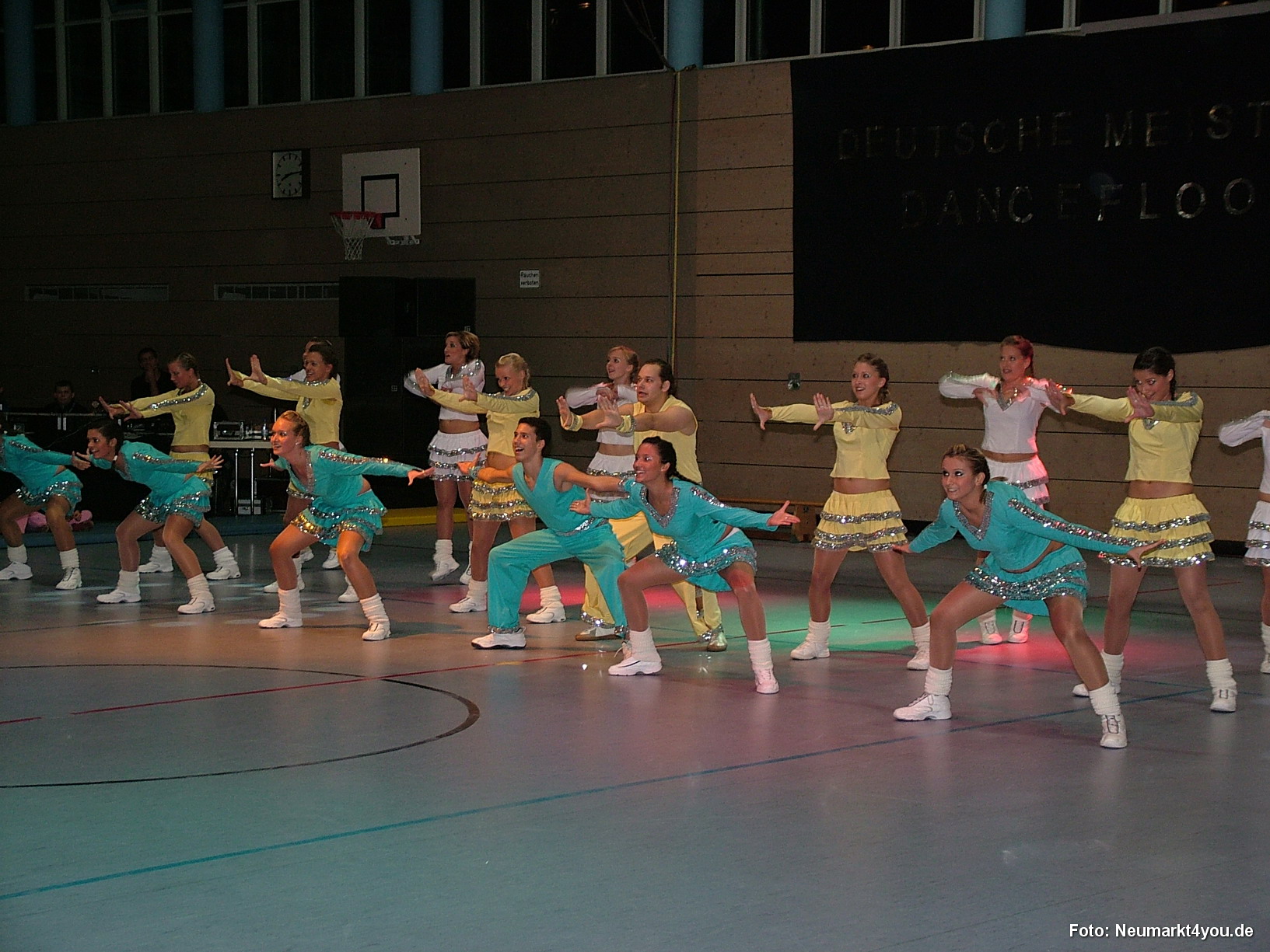 11 004 Danceflor Neumarkt