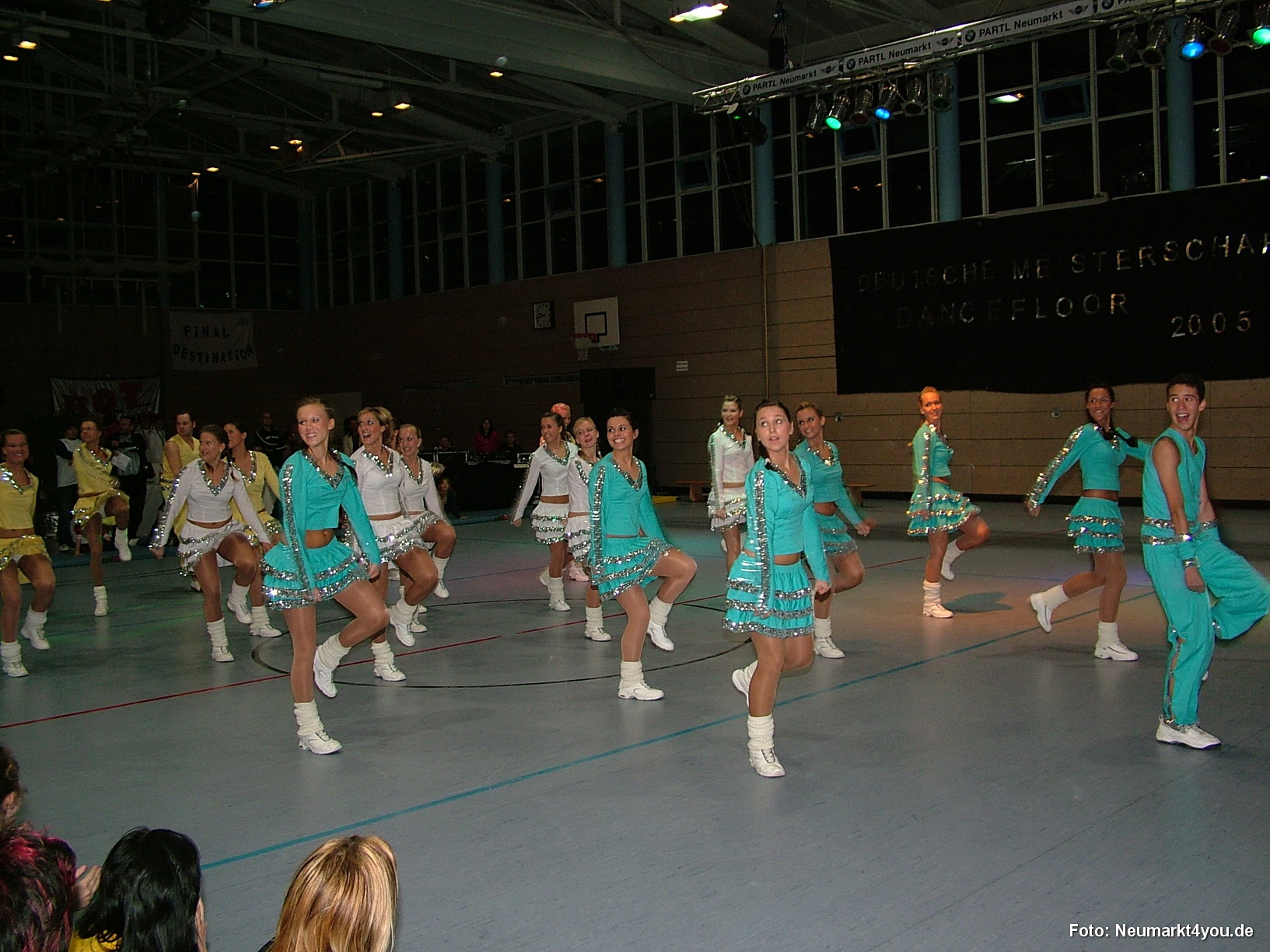 11 005 Danceflor Neumarkt