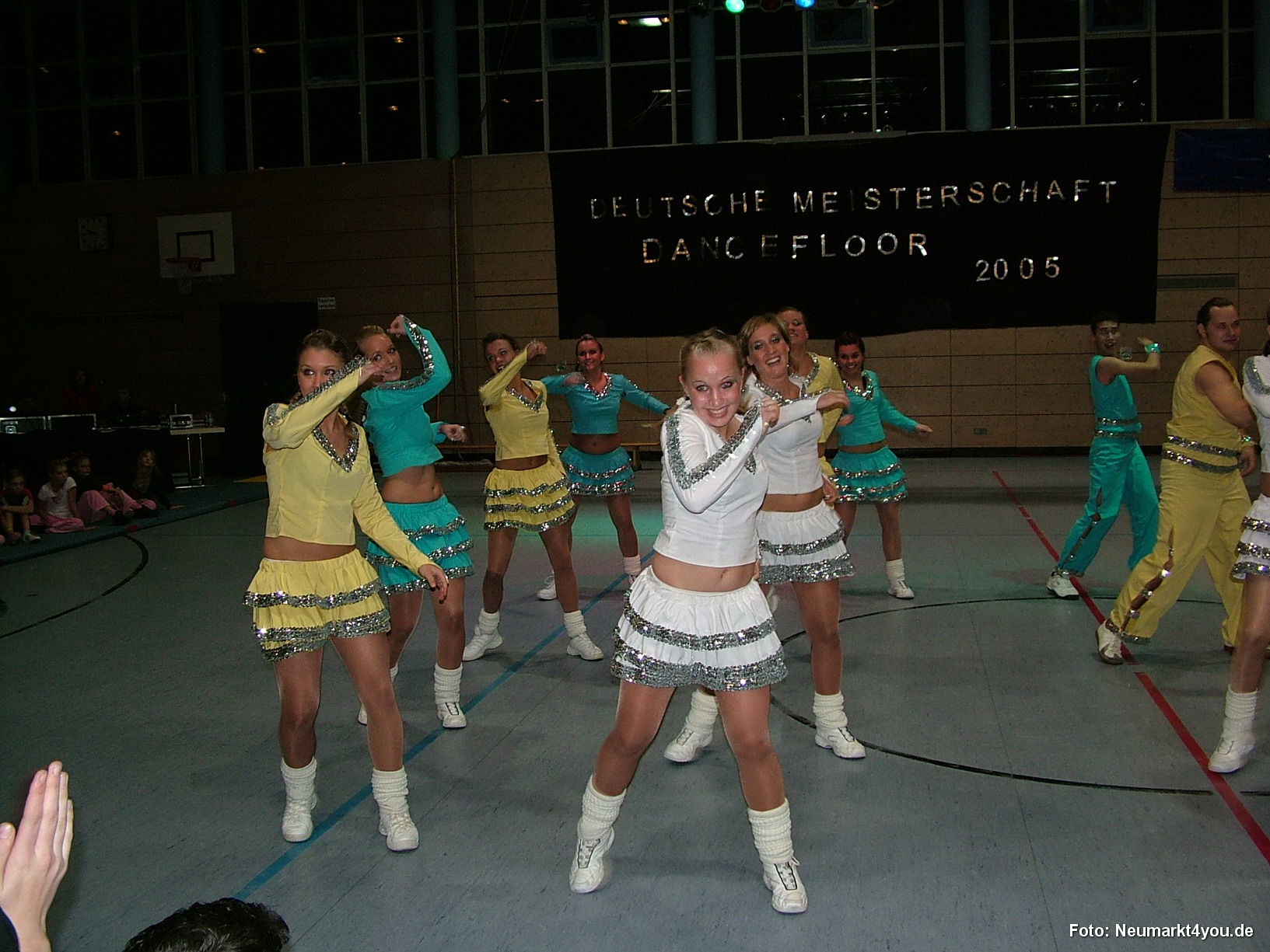 11 008 Danceflor Neumarkt