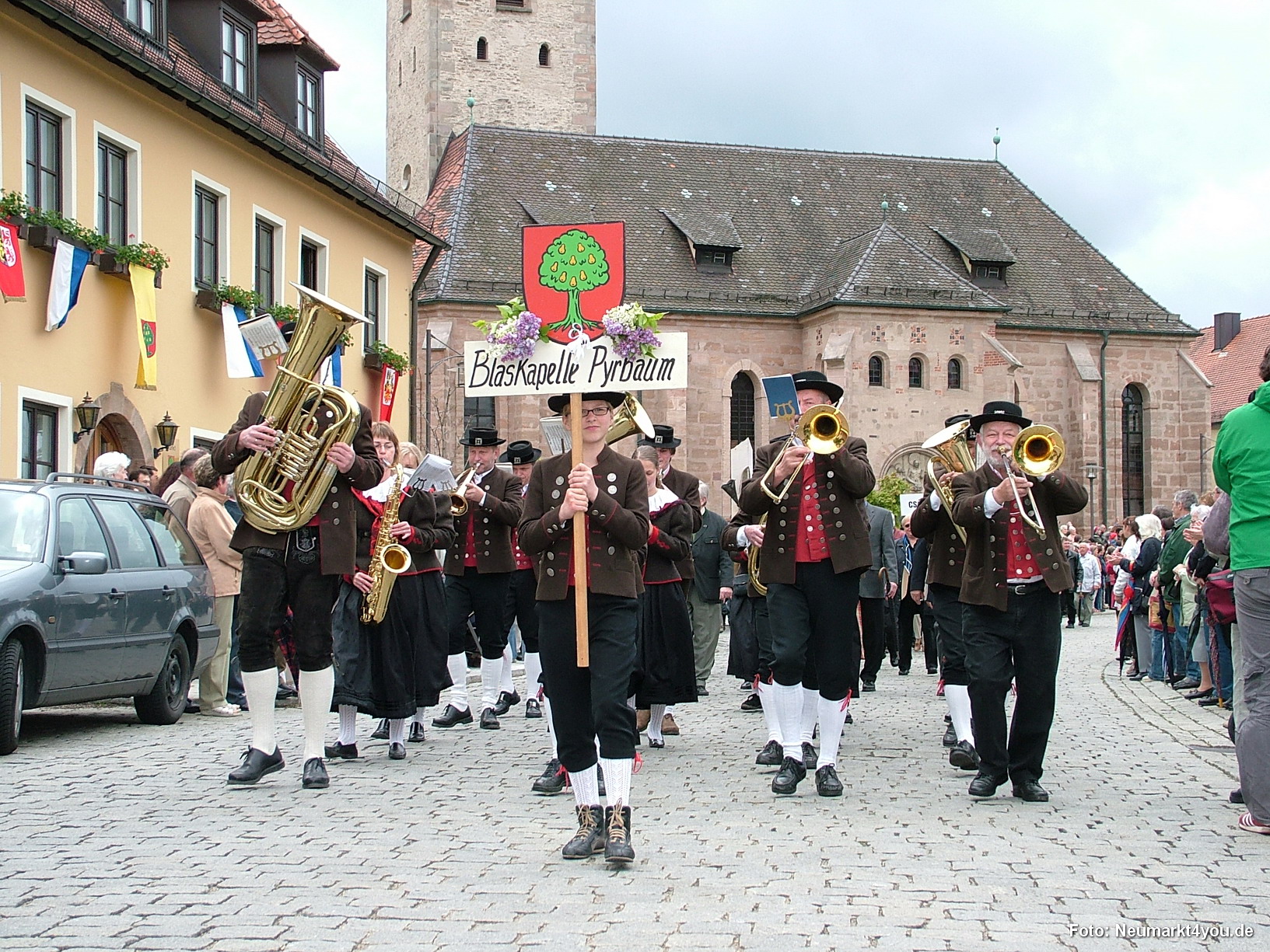 Festzug pyrbaum 01