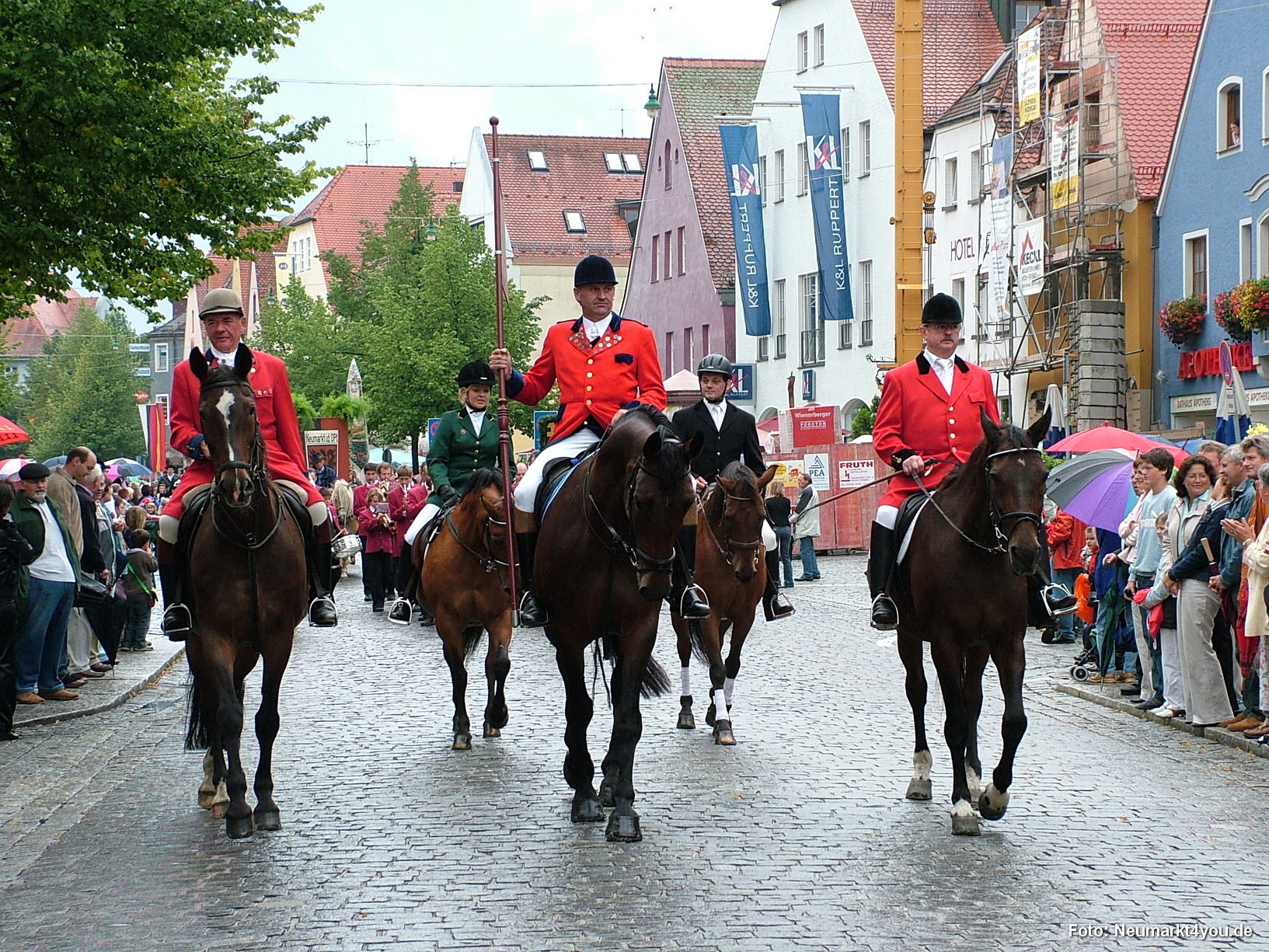 002 Volksfestzug 140805