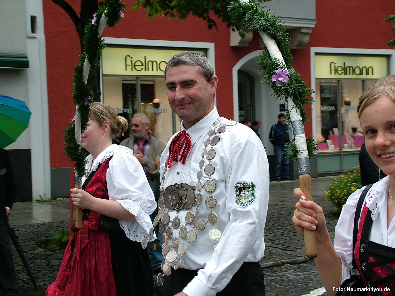 041 Volksfestzug 140805