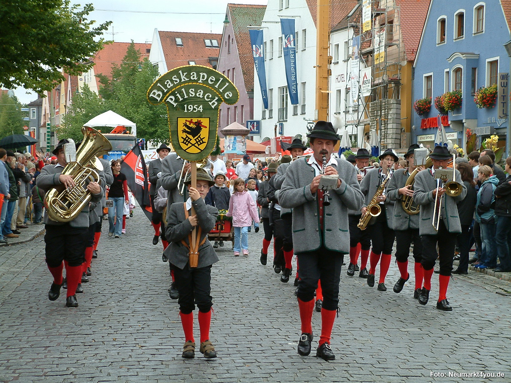066 Volksfestzug 140805