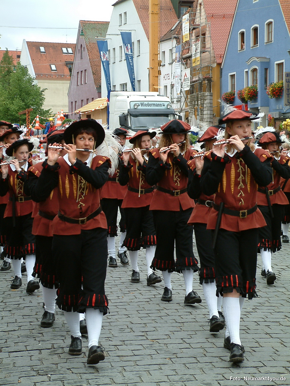 081 Volksfestzug 140805
